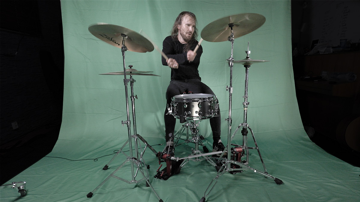 Mitä opin tekoälyllä tehdystä musiikkivideosta? 1 greenscreen